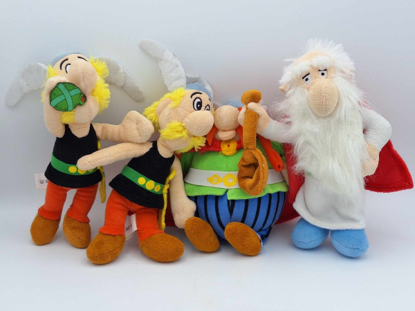 4er Set Asterix Miraculix Majestix Plüschfigur - 18cm